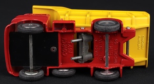 Corgi toys 458 erf model 64g earth dumper jj628 base