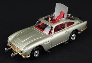Corgi toys 271 james bond aston martin jj632 car