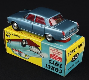 Corgi toys 252 rover 2000 jj727 back