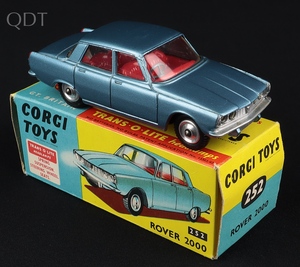 Corgi toys 252 rover 2000 jj727 front