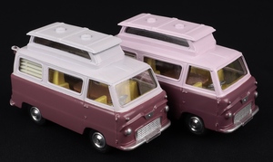 Corgi toys 420 ford thames airborne caravan jj756 compare