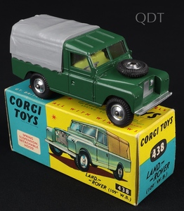 Corgi toys 438 landrover jj806 front