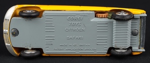 Corgi toys 436 citroen safari id19 jj819 base