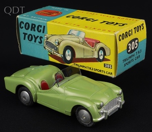 Corgi toys 305 triumph tr2 sports car jj839 front
