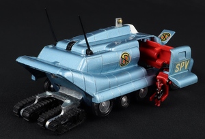 Dinky toys 104 spectrum pursuit vehicle jj950 figure