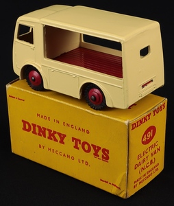 Dinky toys 491 ncb van jj974 back