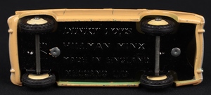 Dinky toys 175 hillman minx kk29 base