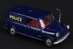 Corgi toys 448 bmc mini police van tracker dog kk75 car