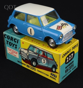 Corgi toys 227 mini cooper competition kk134 front