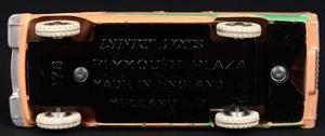 Dinky toys 178 plymouth plaza kk186 base