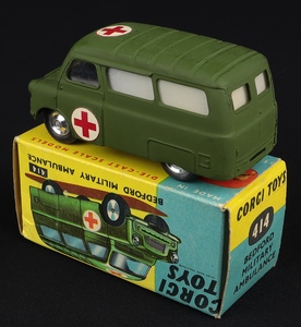 Corgi toys 414 bedford military ambulance kk291 back