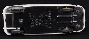 Corgi toys 208 jaguar 2.4 litre saloon kk292 base