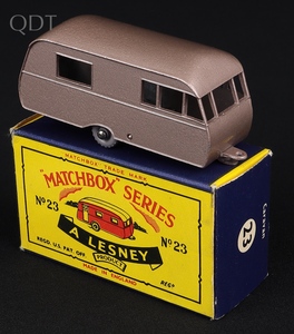 Matchbox 23 bluebird dauphine caravan kk306 front