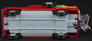 Corgi toys 477 landrover breakdown truck kk398 base