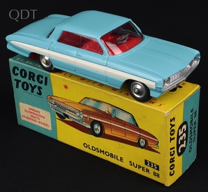Corgi toys 235 oldsmobile super 88 kk411 front