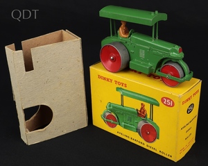 Dinky toys 251 aveling barford diesel roller kk441 front
