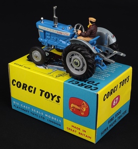 Corgi toys 67 ford 5000 super major tractor kk466 back
