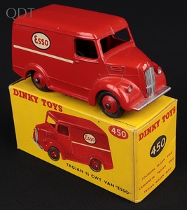 Dinky toys 450 trojan 15 cwt van esso kk559 front