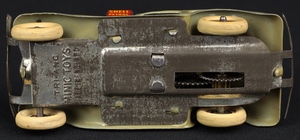 Tri ang minic models 2m ford saloon kk572 base