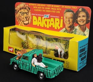 Corgi gift set 7 daktari set kk610 back