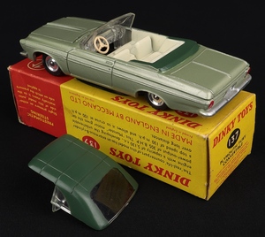 Dinky toys 137 plymouth fury convertible kk639 back