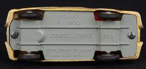 Corgi toys 228 volvo  p1800 kk657 base