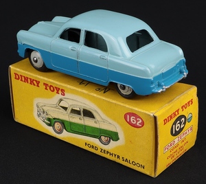 Dinky toys 162 ford zephyr saloon kk664 back