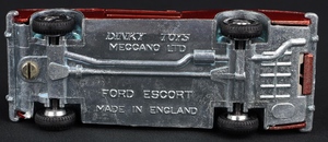 Dinky toys 168 ford escort kk683 base