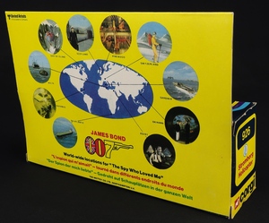 Corgi toys 926 stromberg helicopter kk702 back