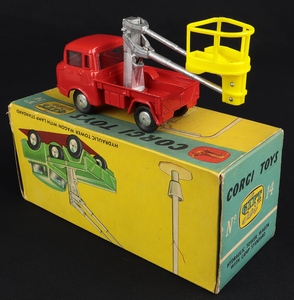 Corgi gift set 14 hydraulic tower wagon with lamp standard kk709 back