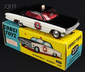 Corgi toys 237 oldsmobile sheriff car kk753 front