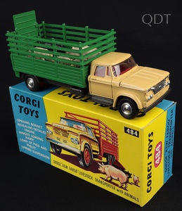 Corgi toys 484 dodge kew fargo livestock transporter animals kk788 front