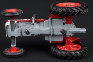 Corgi toys 66 massey ferguson tractor kk818 base