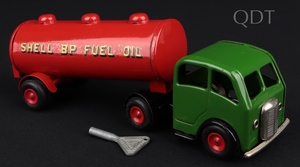 Minic 31m fuel tanker shell bp kk901 front