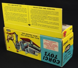 Corgi toys 448 bmc mini police van tracker dog kk922 plinth