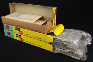 Corgi kits 803 808 silverstone shell kk937 opened