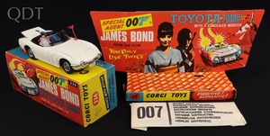 Corgi toys 336 james bond's toyota kk942 front