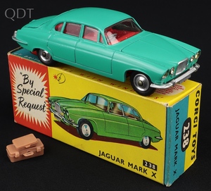 Corgi toys 238 jaguar mark x kk977 front