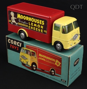 Corgi toys 459 moorhouses erf van kk987 front