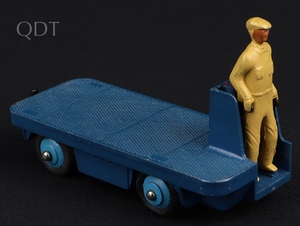 Dinky toys 14a bev electric truck ll19 front