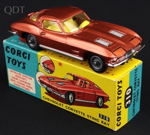 Corgi toys 310 chevrolet corvette sting ray ll82 front