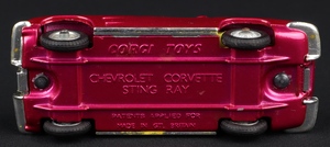 Corgi toys 310 chevrolet corvette sting ray ll132 base