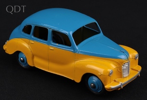 Dinky toys 152 austin devon saloon ll187 front