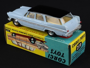 Corgi toys 219 plymouth station wagon ll216 back