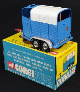 Corgi toys 112 rice's beaufort doube horse box ll250 back