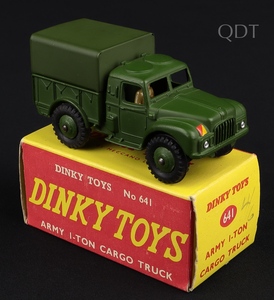 Dinky toys 641 army 1 ton cargo truck ll71 front