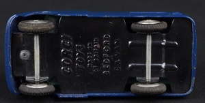 Corgi toys 403 bedford 12 cwt van daily express ll284 base