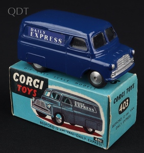 Corgi toys 403 bedford 12 cwt van daily express ll284 front