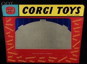 Corgi display stage cc455 front