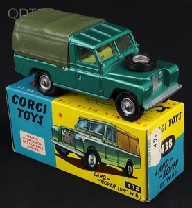 Corgi toys 438 landrover ll304 front